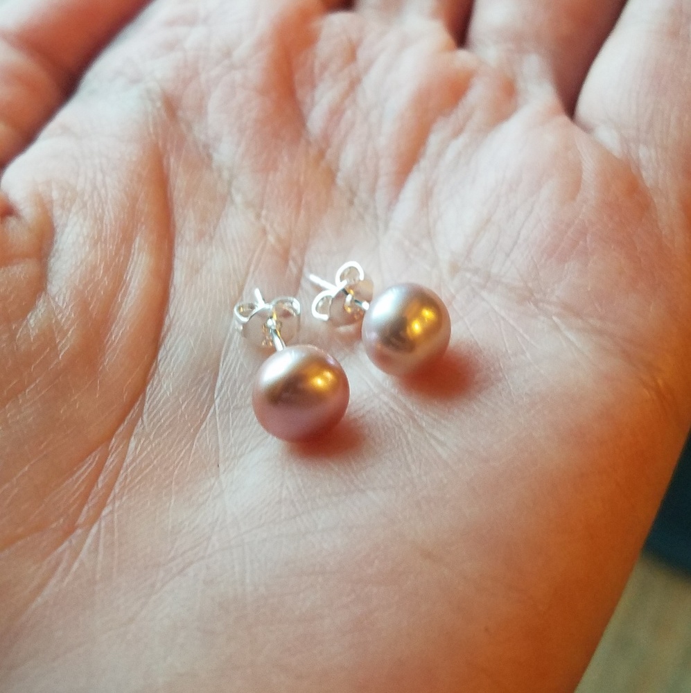 NWOT 9mm Sterling Genuine Freshwater Pearl Studs